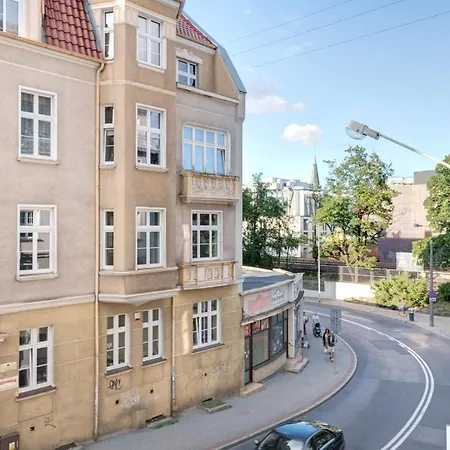 Apartment Dom & House - Station *